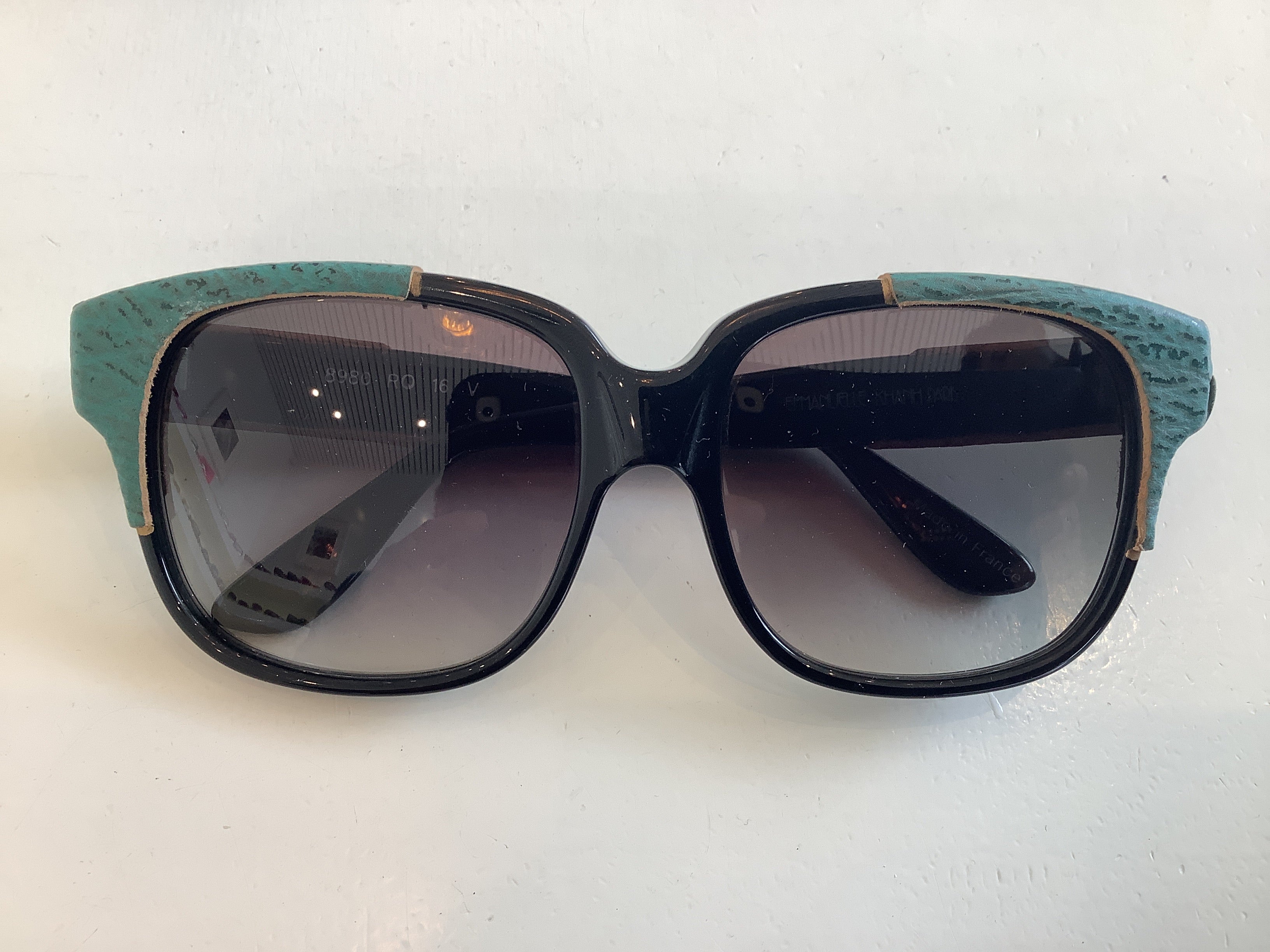 Vintage Emanuelle Khahn 80s 8980