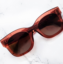 Load image into Gallery viewer, Thierry Lasry Unicorny